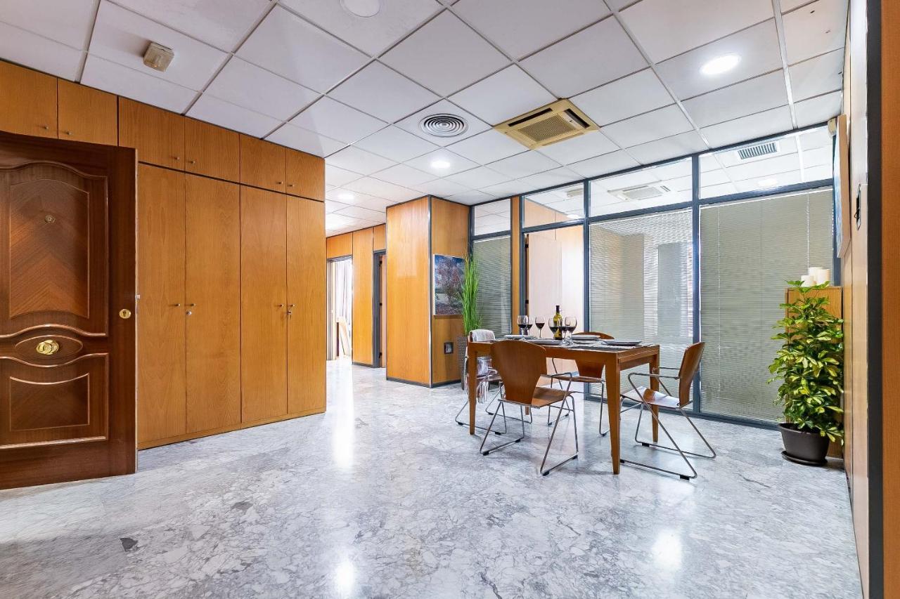 Grand Soho Ofihouse Malaga公寓 外观 照片