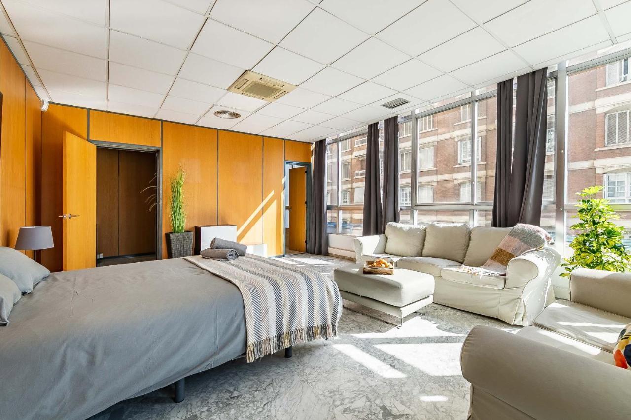 Grand Soho Ofihouse Malaga公寓 外观 照片
