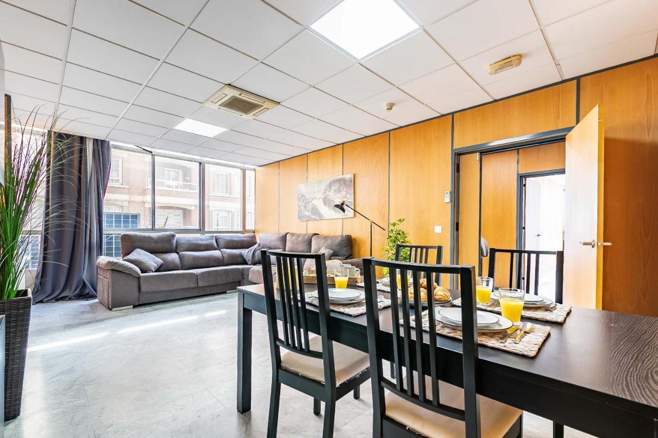 Grand Soho Ofihouse Malaga公寓 外观 照片